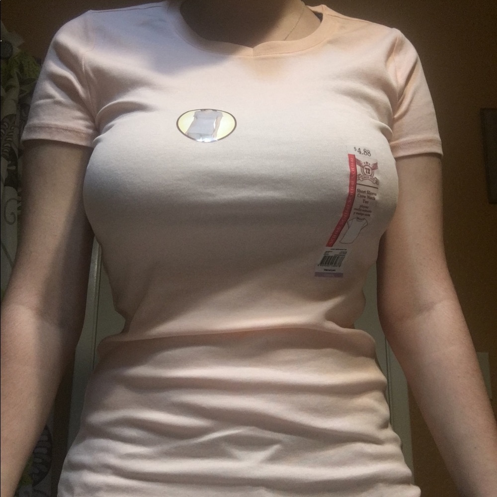 Baby pink crew neck tee